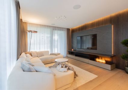 Harmónia technológie a elegancie v pražskom apartmáne na Ořechovke