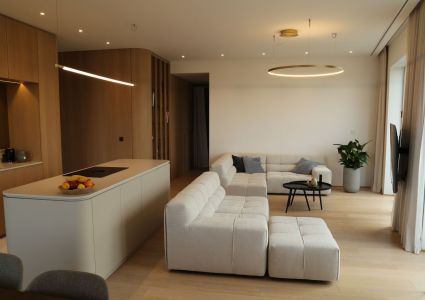 Moderné technológie v dizajnovom byte v Bratislave