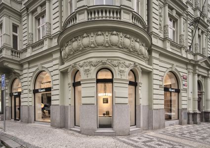 Showroom Minotti Praha: technologie v dialogu s designem